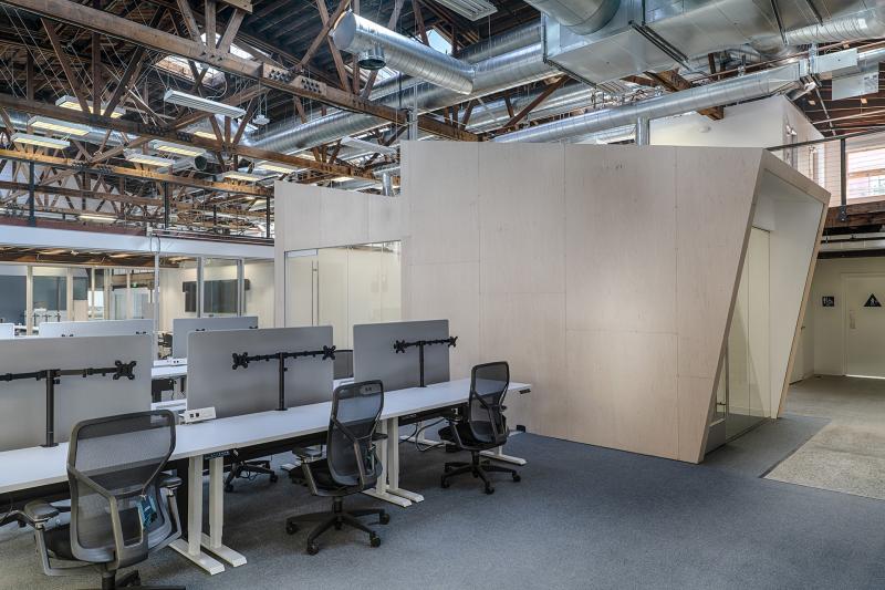 350-treat-office-space-2.jpg #1